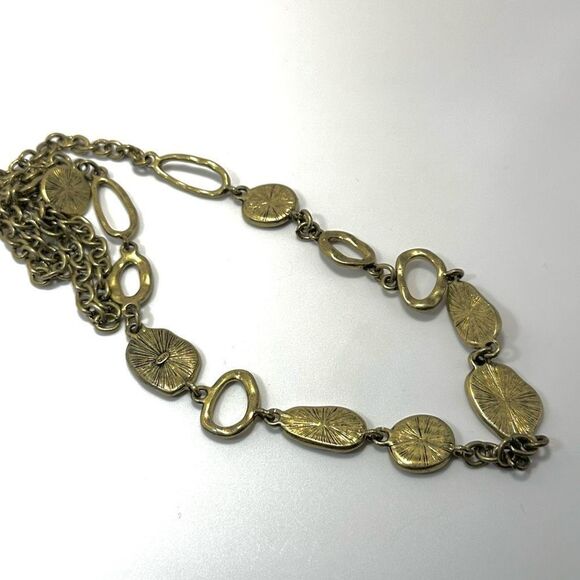 Avon NRQ vintage long  gold tone and green necklace - Picture 7 of 11